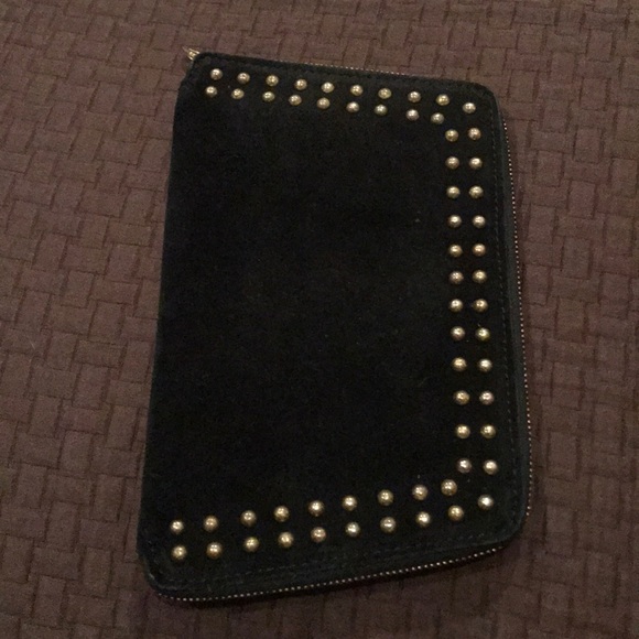 Cutest suede stud clutch - Picture 1 of 4